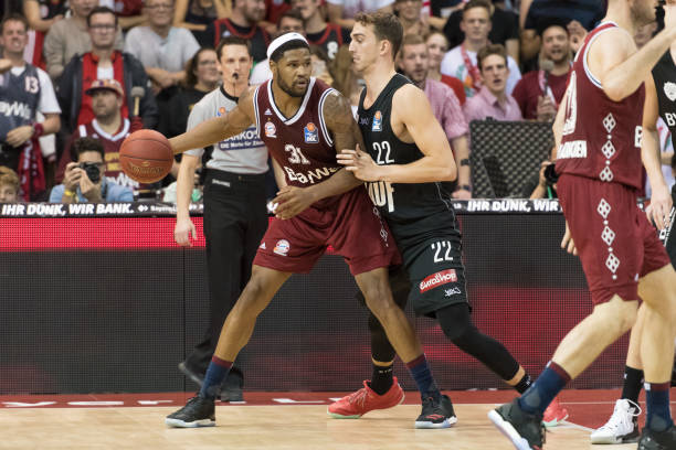 接影响他的 接影响他的