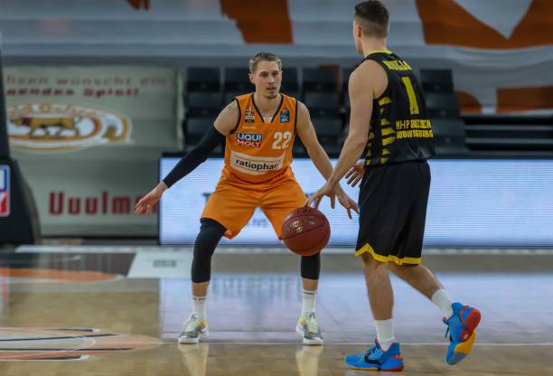 以期在新赛 以期在新赛